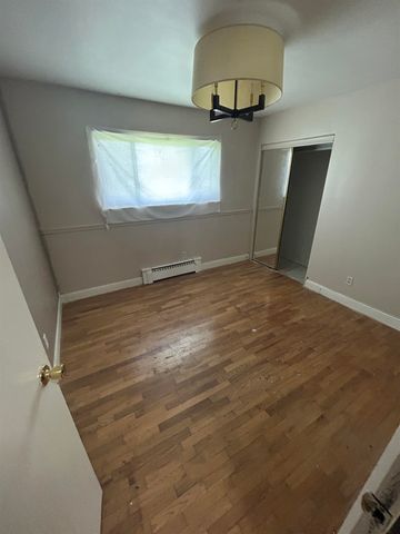 1058 Cora Drive, Flint, MI 48532