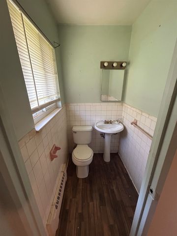 1058 Cora Drive, Flint, MI 48532