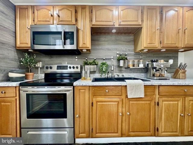 508 S 11TH ST, Reading, PA 19602