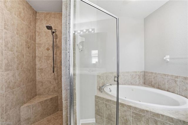 4222 NW 22nd ST, Cape Coral, FL 33993