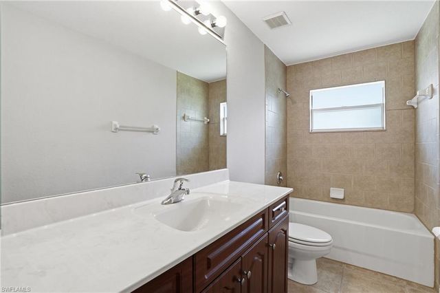 4222 NW 22nd ST, Cape Coral, FL 33993