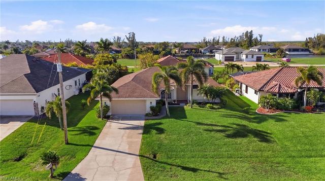 4222 NW 22nd ST, Cape Coral, FL 33993