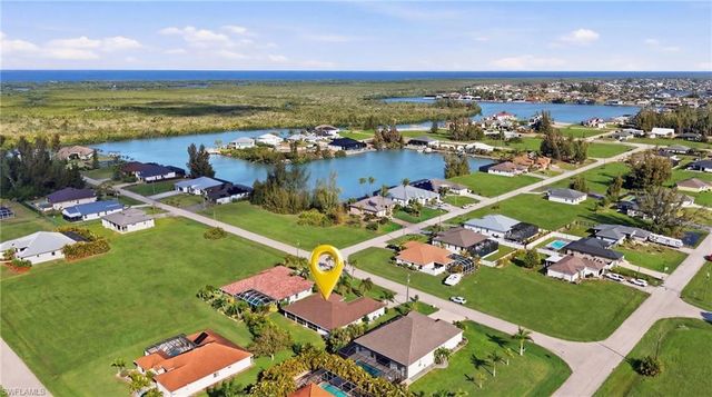 4222 NW 22nd ST, Cape Coral, FL 33993