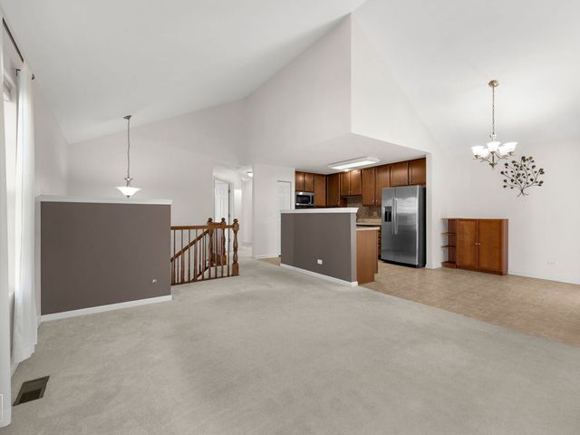 599 Treble Lane, Volo, IL 60073