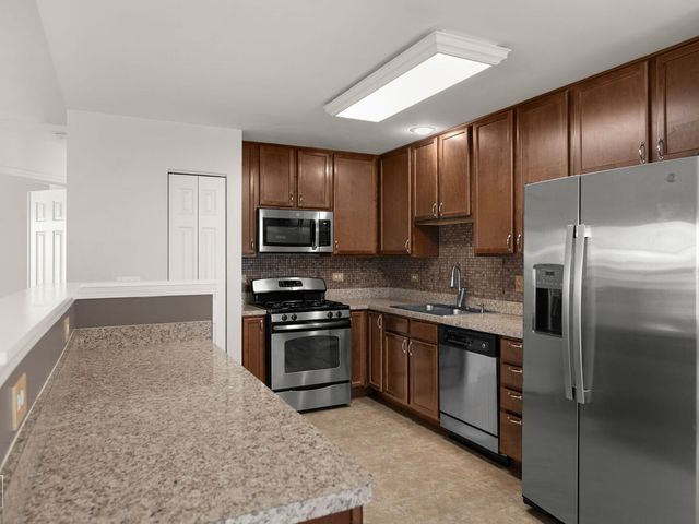 599 Treble Lane, Volo, IL 60073