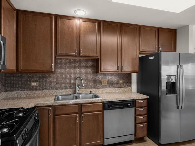 599 Treble Lane, Volo, IL 60073
