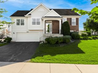 599 Treble Lane, Volo, IL 60073