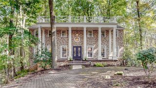 1785 Fairlawn Knolls Drive, Akron, OH 44313