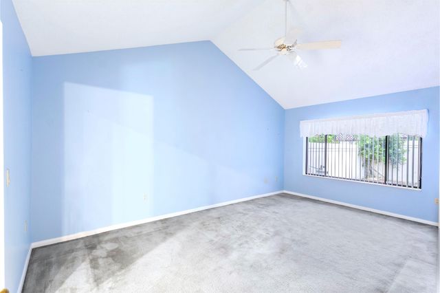 2845 DUQUESNE Circle, West Palm Beach, FL 33409