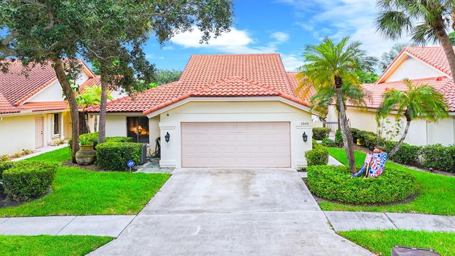 2845 DUQUESNE Circle, West Palm Beach, FL 33409