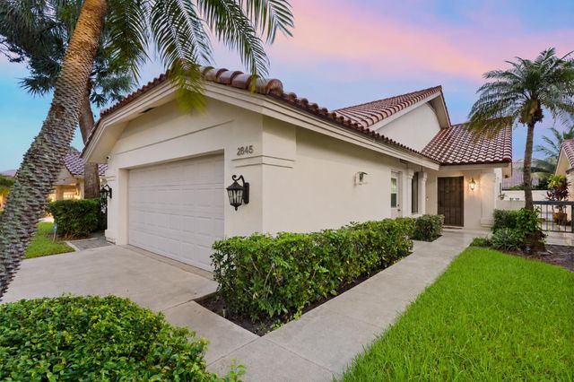 2845 DUQUESNE Circle, West Palm Beach, FL 33409