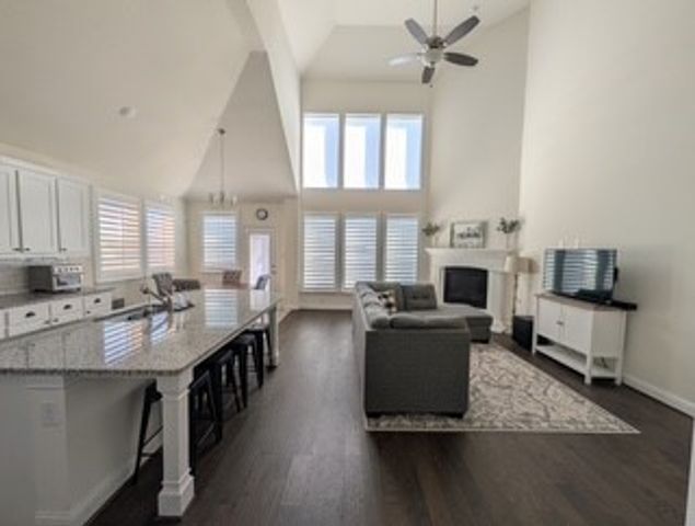 358 Gleneagles Drive, Garland, TX 75040