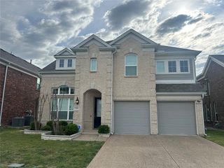 358 Gleneagles Drive, Garland, TX 75040