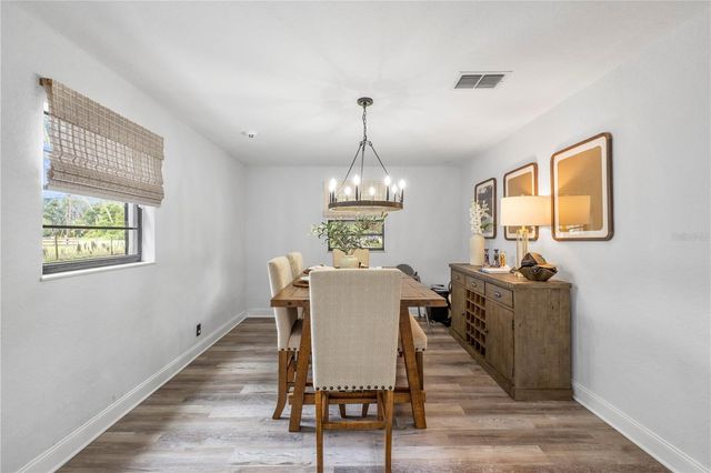 2118 E KEYSVILLE ROAD, Lithia, FL 33547