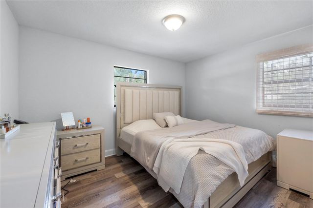 2118 E KEYSVILLE ROAD, Lithia, FL 33547
