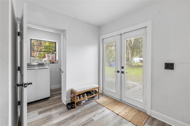 2118 E KEYSVILLE ROAD, Lithia, FL 33547