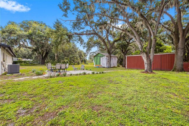 2118 E KEYSVILLE ROAD, Lithia, FL 33547
