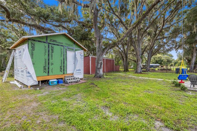 2118 E KEYSVILLE ROAD, Lithia, FL 33547