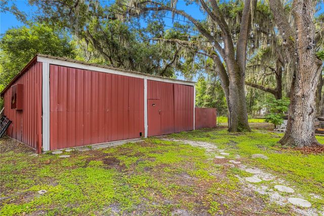 2118 E KEYSVILLE ROAD, Lithia, FL 33547
