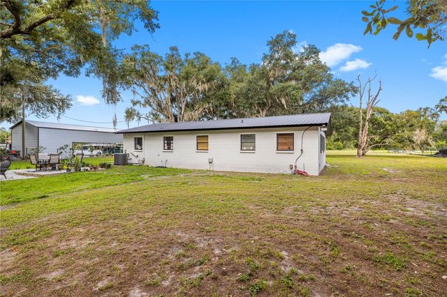 2118 E KEYSVILLE ROAD, Lithia, FL 33547