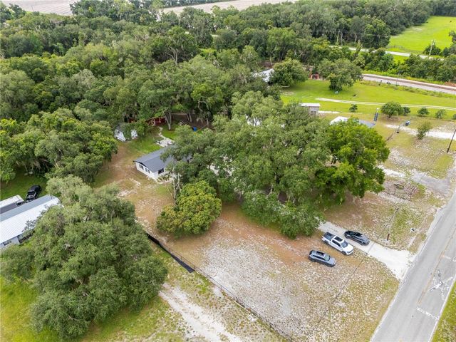 2118 E KEYSVILLE ROAD, Lithia, FL 33547
