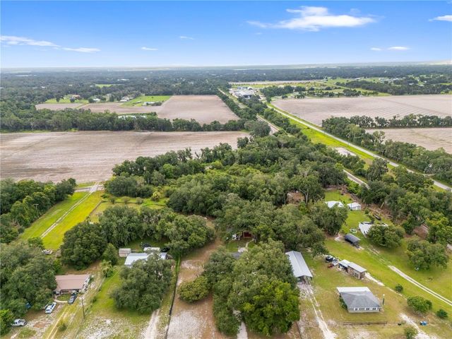 2118 E KEYSVILLE ROAD, Lithia, FL 33547