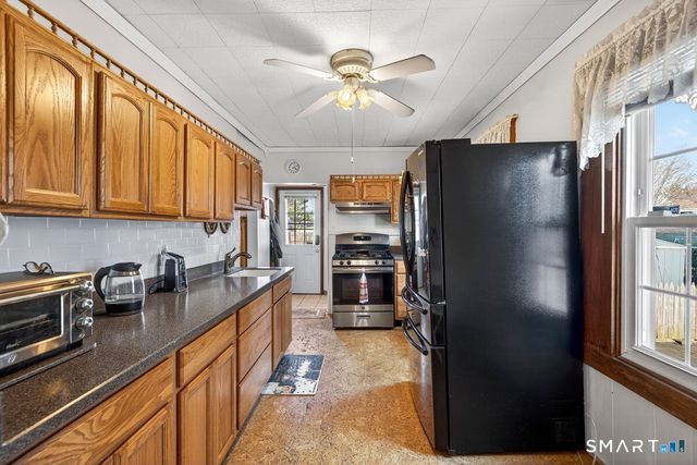 99 Union Avenue, West Haven, CT 06516