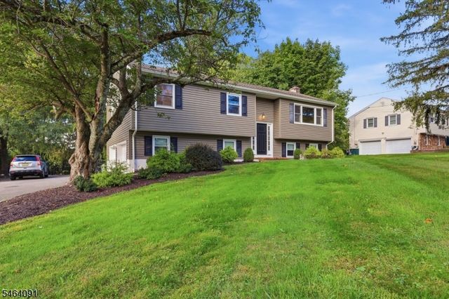 22 Hillside Rd, Mansfield Twp., NJ 07840