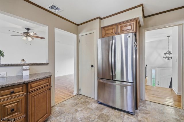 22 Hillside Rd, Mansfield Twp., NJ 07840