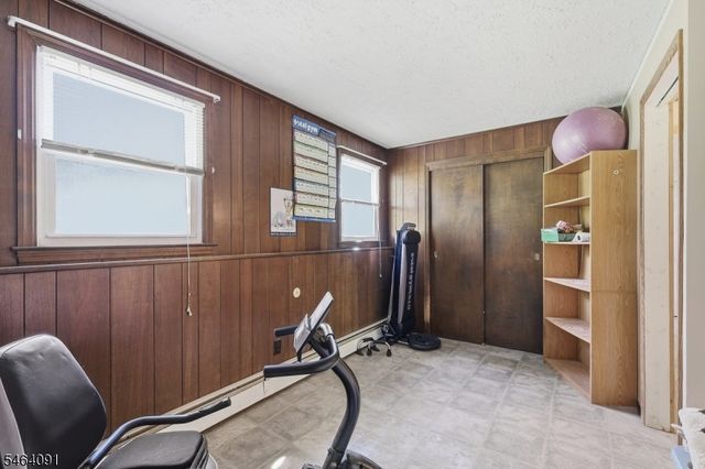 22 Hillside Rd, Mansfield Twp., NJ 07840