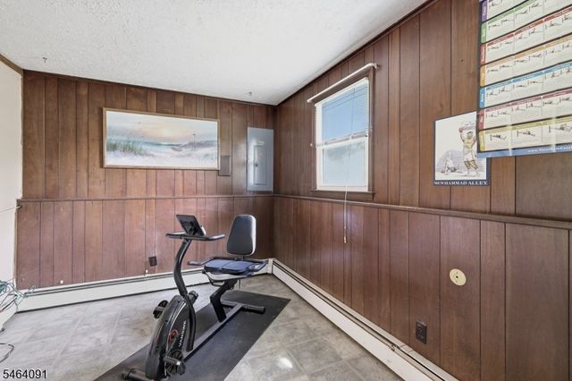 22 Hillside Rd, Mansfield Twp., NJ 07840