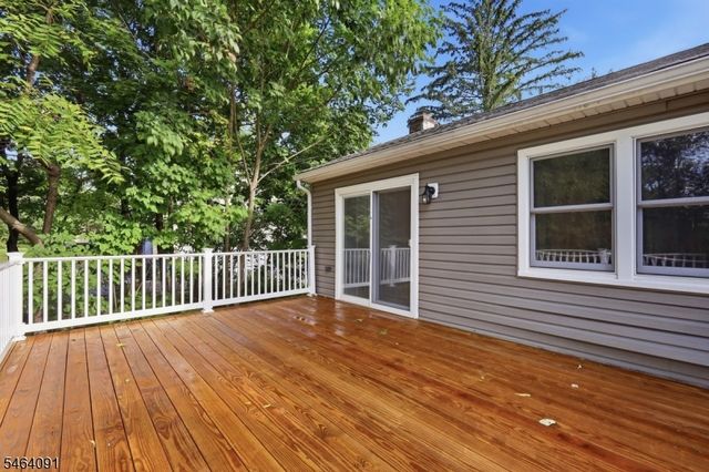 22 Hillside Rd, Mansfield Twp., NJ 07840