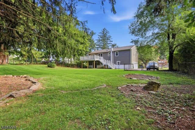 22 Hillside Rd, Mansfield Twp., NJ 07840