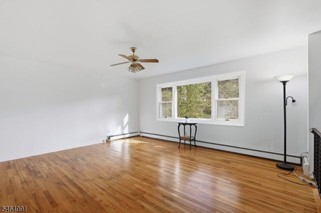 22 Hillside Rd, Mansfield Twp., NJ 07840