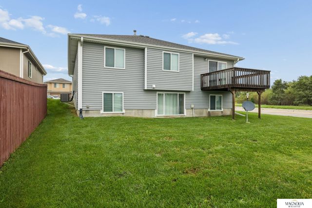6656 N 13th Street, Lincoln, NE 68521