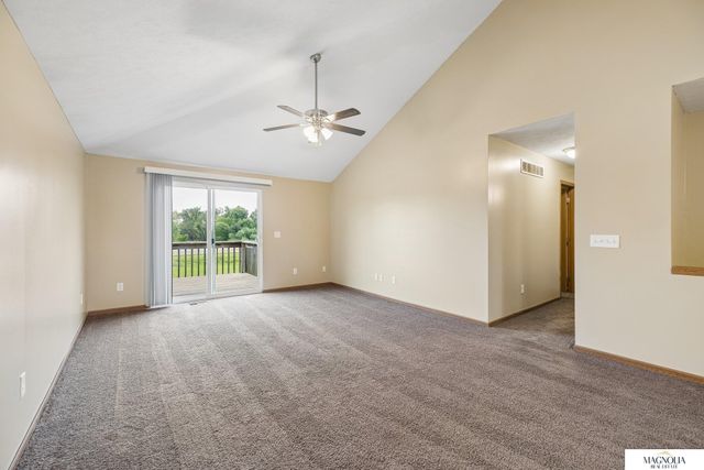 6656 N 13th Street, Lincoln, NE 68521