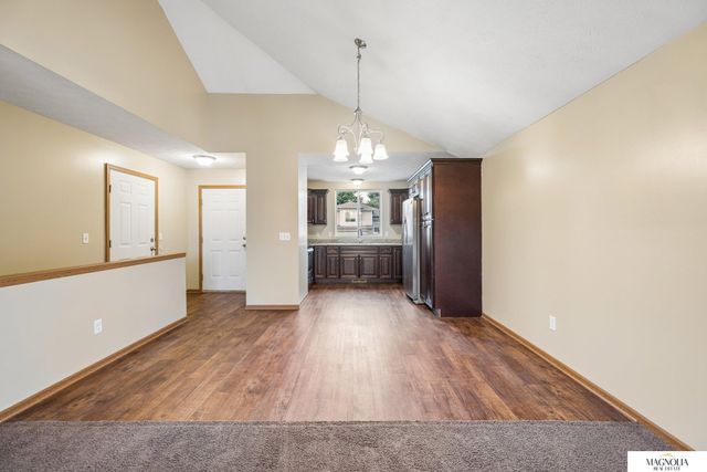 6656 N 13th Street, Lincoln, NE 68521
