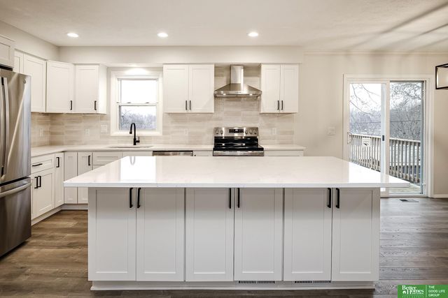 3117 S 117 Street, Omaha, NE 68144