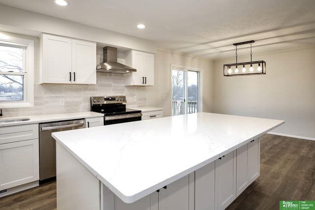 3117 S 117 Street, Omaha, NE 68144