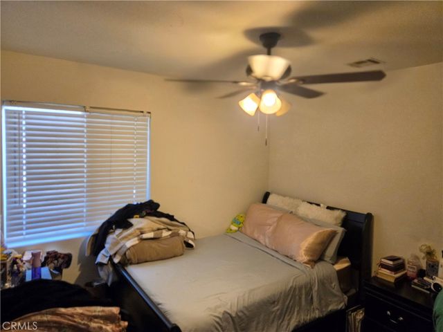 36937 Firethorn, Palmdale, CA 93550