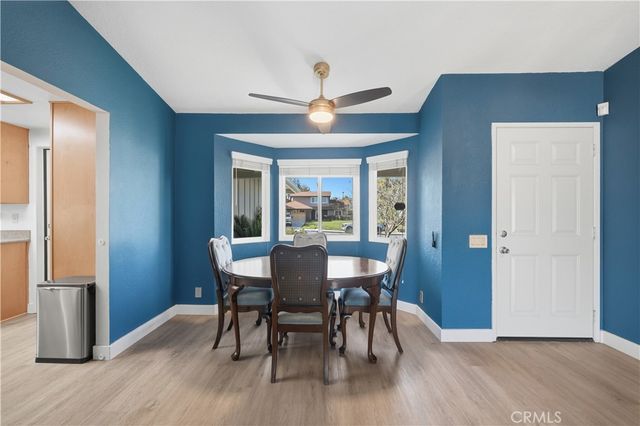 42230 Cosmic, Temecula, CA 92592