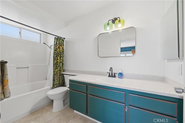 42230 Cosmic, Temecula, CA 92592