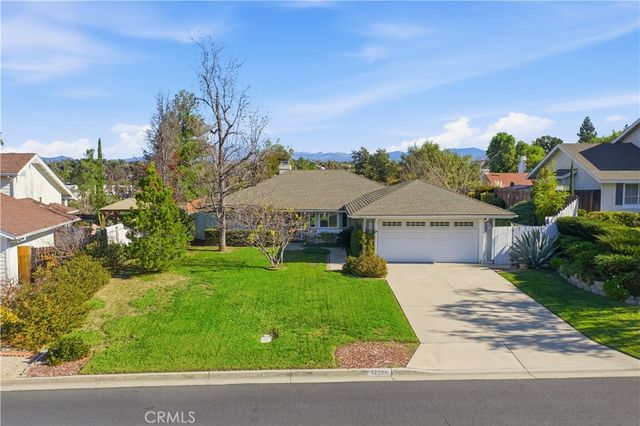 42230 Cosmic, Temecula, CA 92592