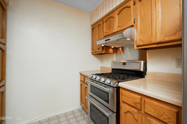 912 AGUA PRIETA Drive, El Paso, TX 79907
