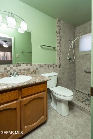 912 AGUA PRIETA Drive, El Paso, TX 79907
