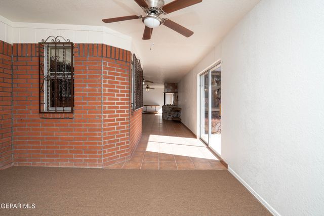 912 AGUA PRIETA Drive, El Paso, TX 79907
