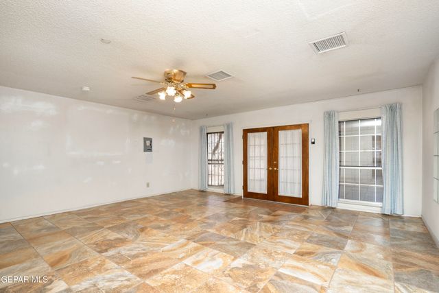 912 AGUA PRIETA Drive, El Paso, TX 79907