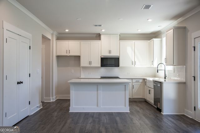 324 William Gossett Drive 26, Canton, GA 30114