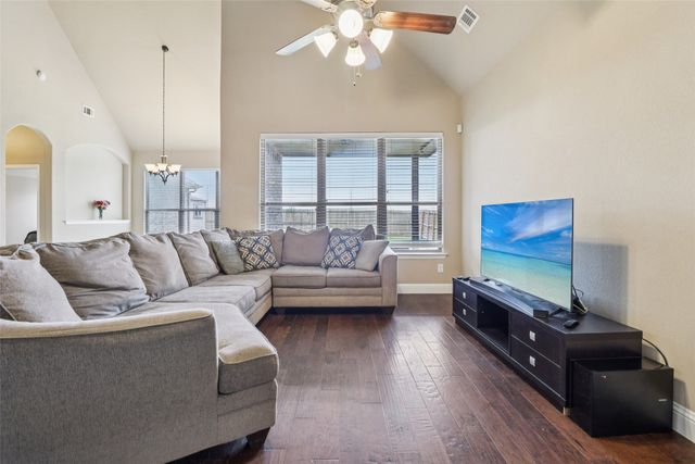 818 Cauble Drive, Fate, TX 75087