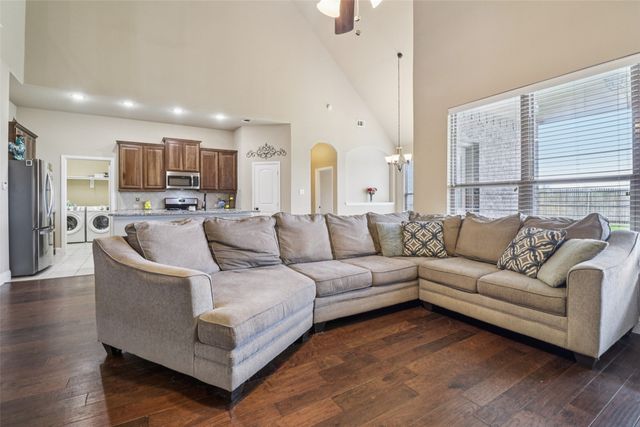 818 Cauble Drive, Fate, TX 75087